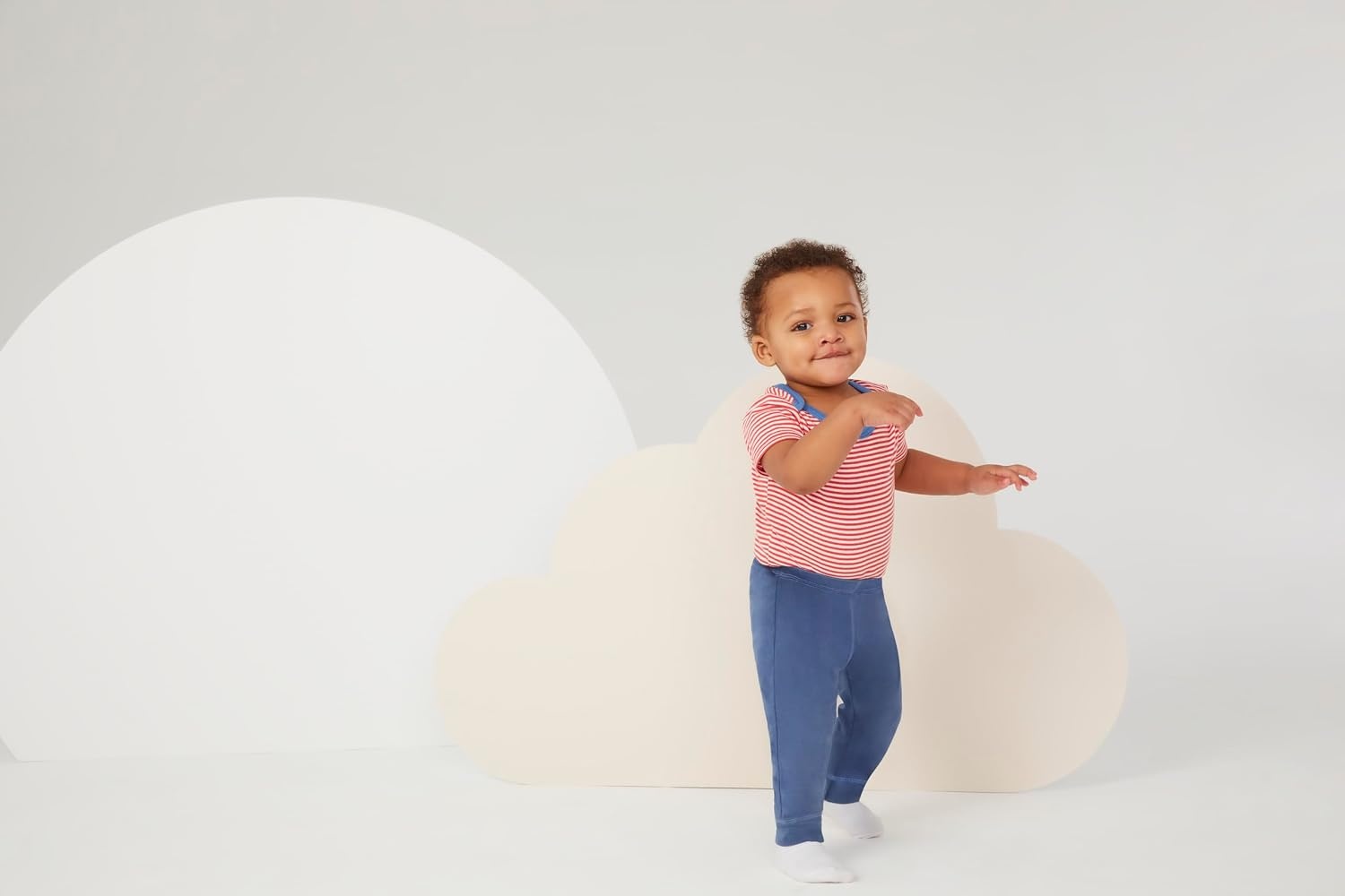 image:imageHUGGIES Baby MultiPack PantsDesert SageBlue