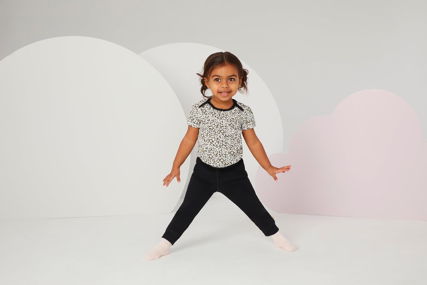 image:imageHUGGIES Baby MultiPack PantsPale PeachPink